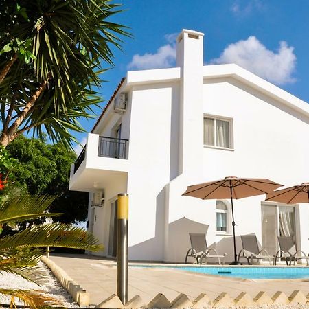 Villa Olivia, คอรัลเบย์ ภายนอก รูปภาพ