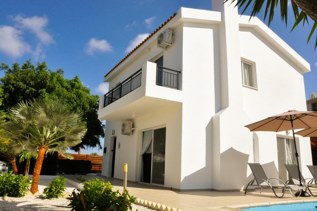 Villa Olivia, คอรัลเบย์ ภายนอก รูปภาพ